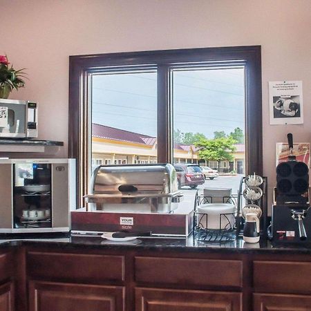 Amherst Inn & Suites 外观 照片