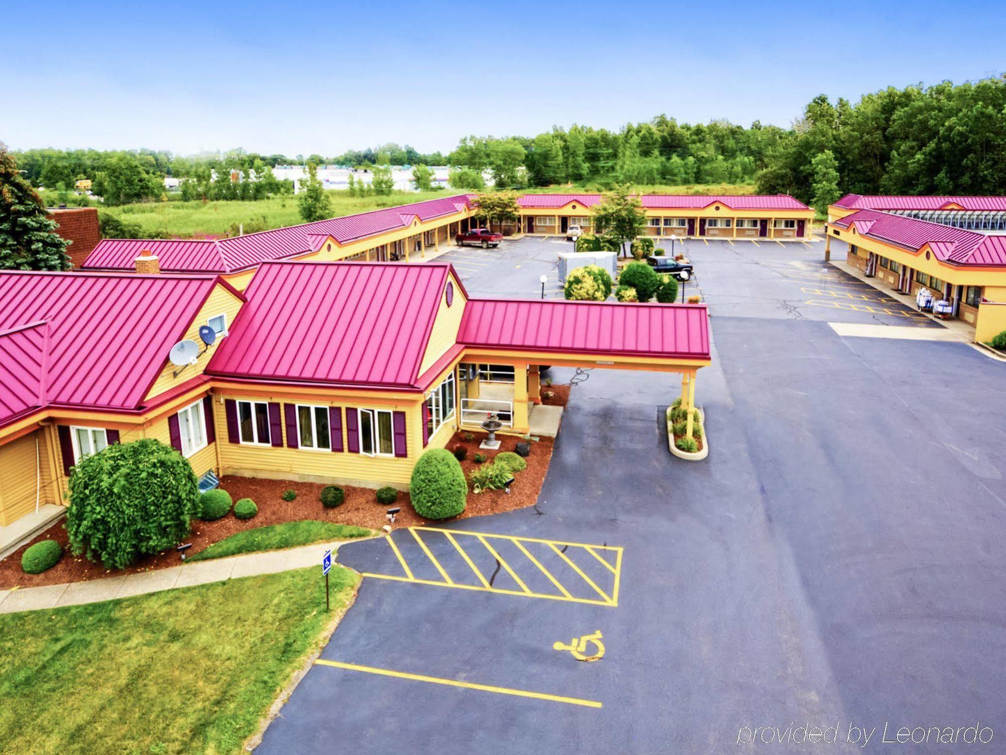 Amherst Inn & Suites 外观 照片